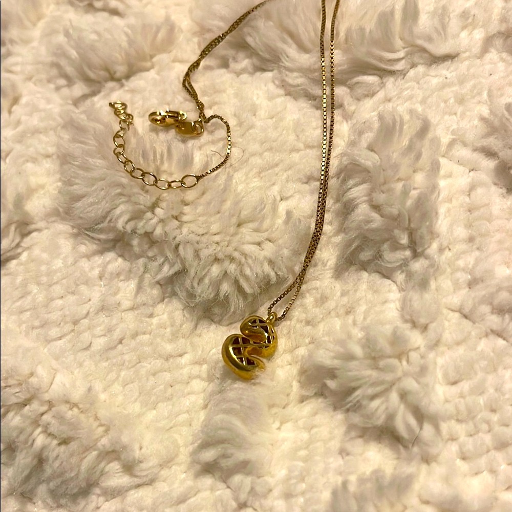 S Pendant Necklace - Picture 2 of 3
